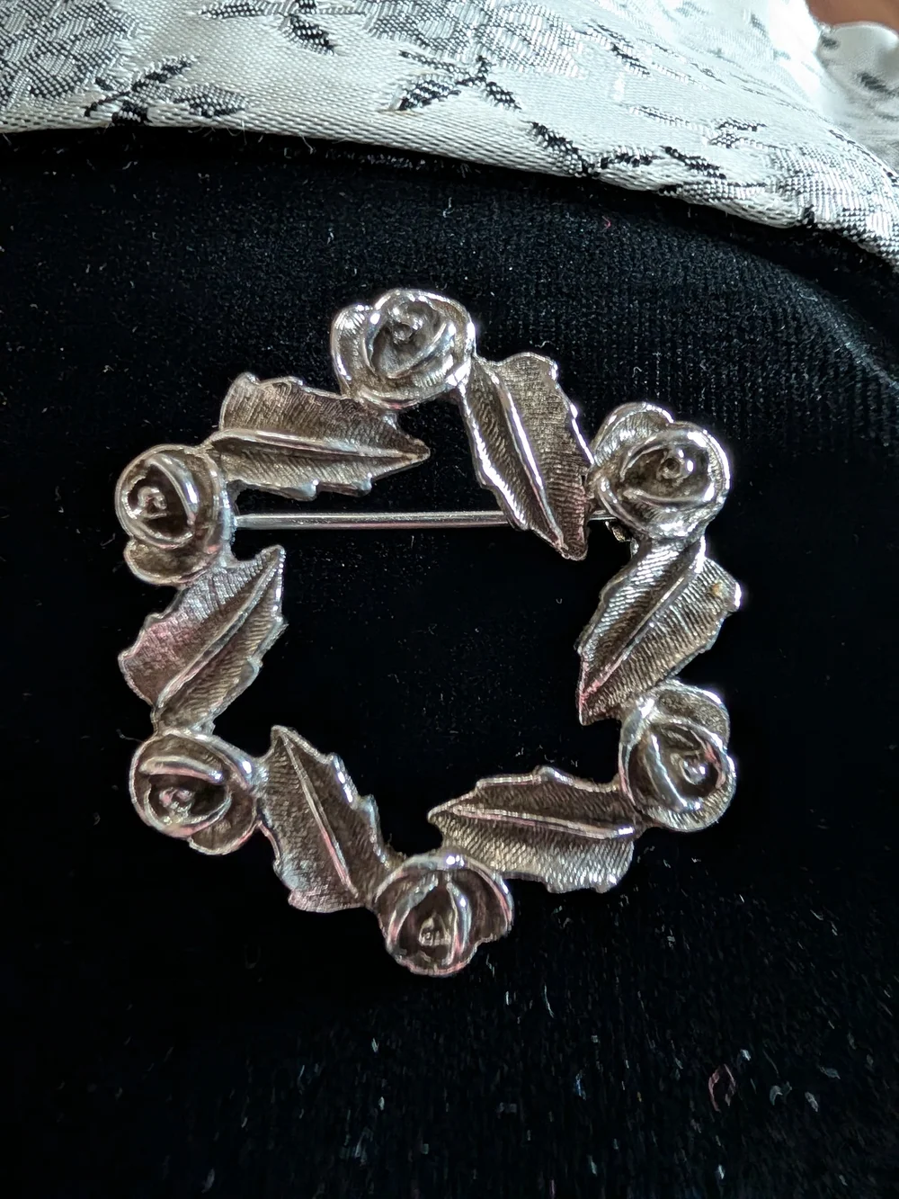 Sarah Coventry Silver Rose Wreath Brooch